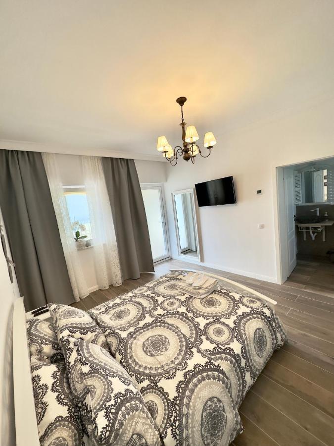 Bed and Breakfast Alma Rezidence Turda Exterior foto